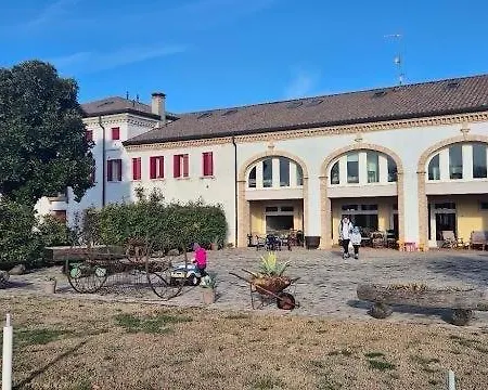 Ranch Borgo Bellavita 3*