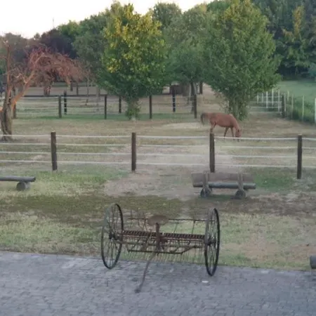 Ranch Borgo Bella Bed & Breakfast 3*